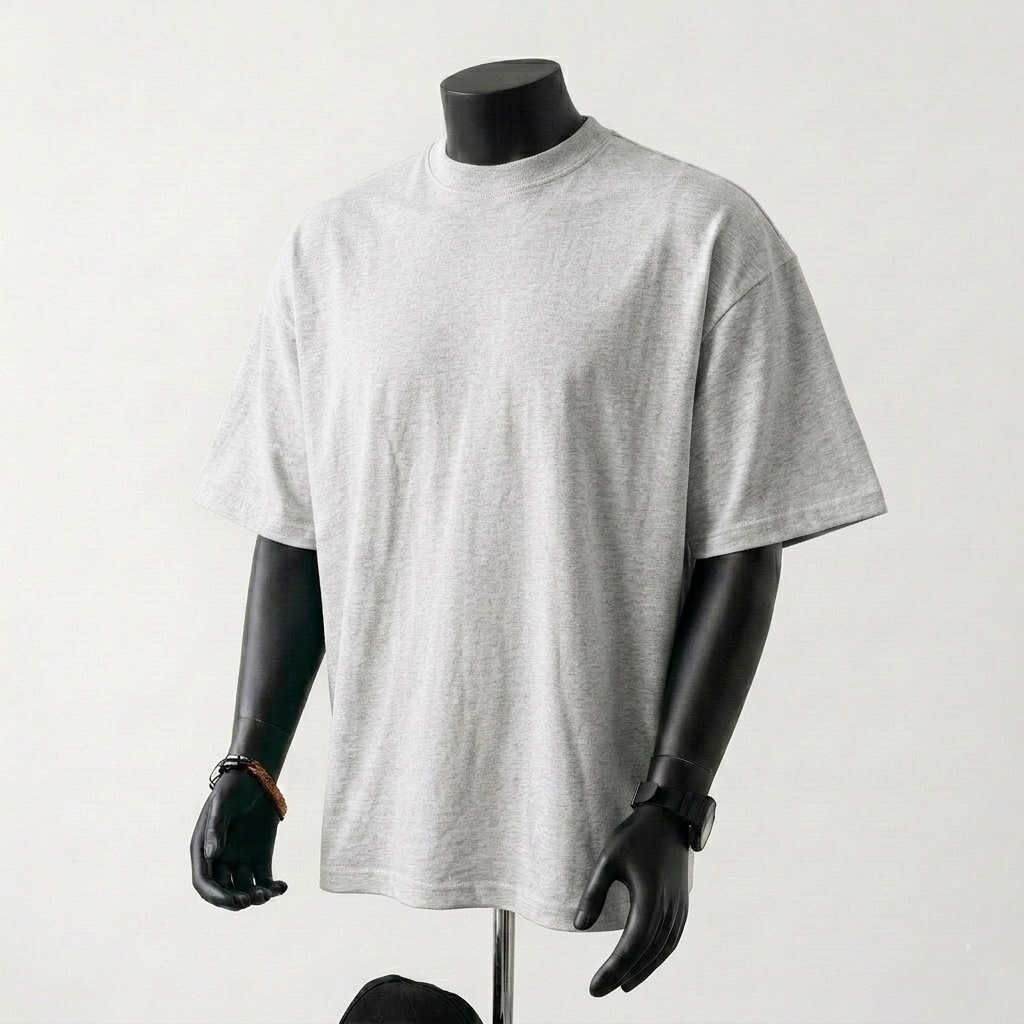 Xưởng may LAVA chuyên sỉ phôi áo thun oversize 100% cotton 2 chiều (230-250 gsm) cho Local Brand. Sỉ từ 10 cái, form unisex tay lỡ chuẩn xu hướng. Click xem bảng giá!